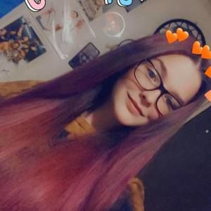 Meet your Posher, Shania